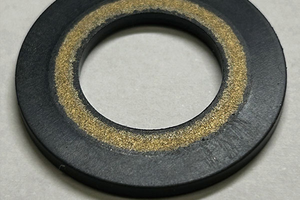 金属プレート付きゴムワッシャ